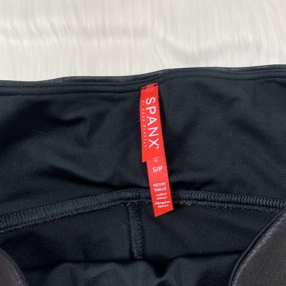 Spanx Petite Small Black Faux Leather Legging - Picture 6 of 11